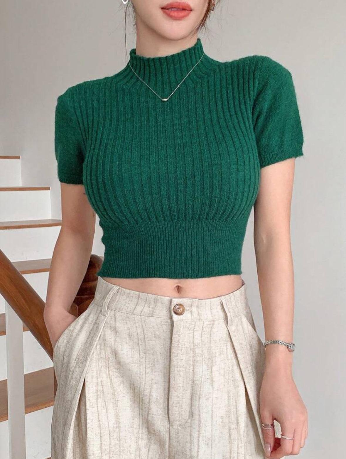 Pull tricoté col montant