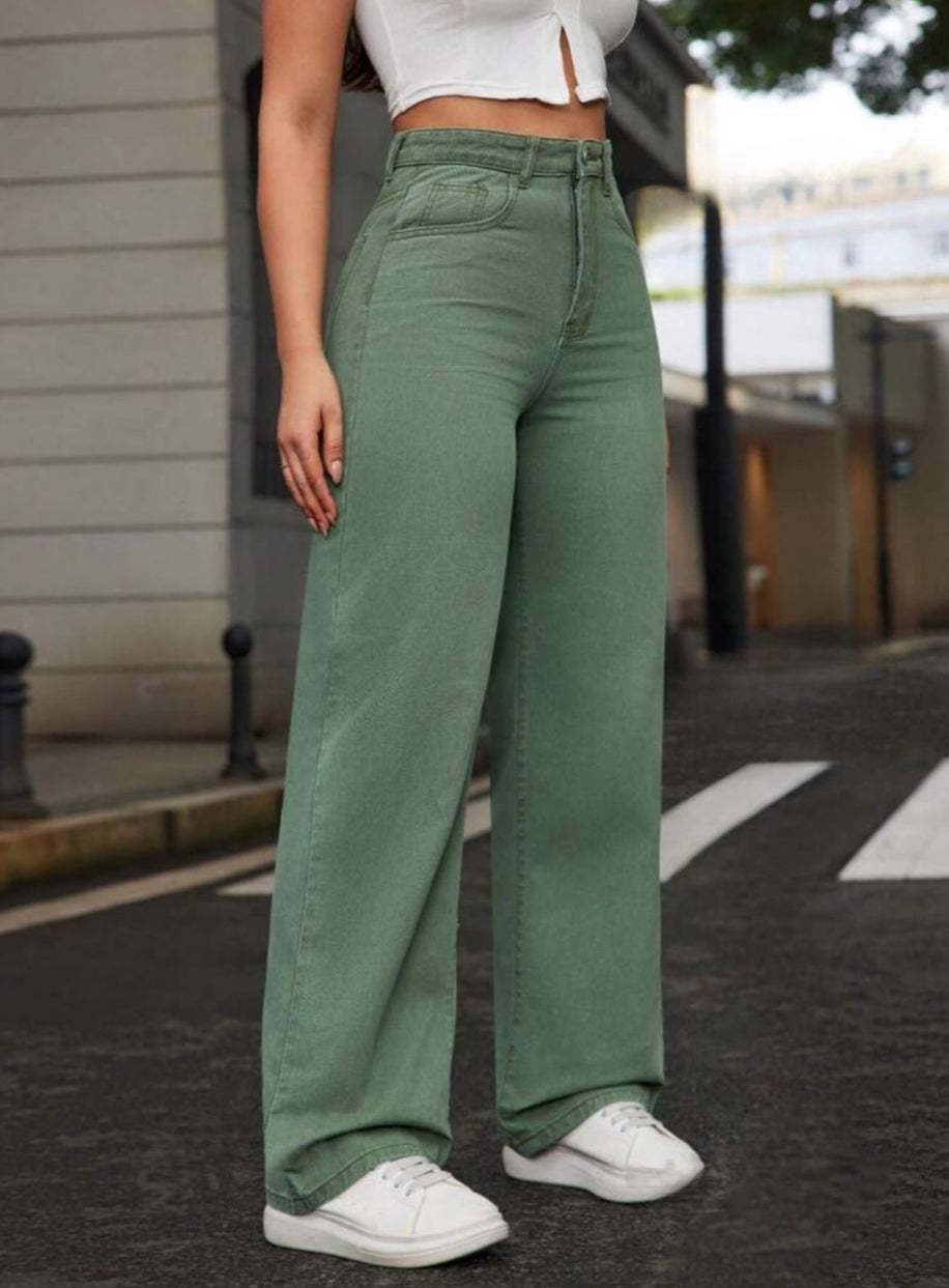 Jeans droit à poches biaisées