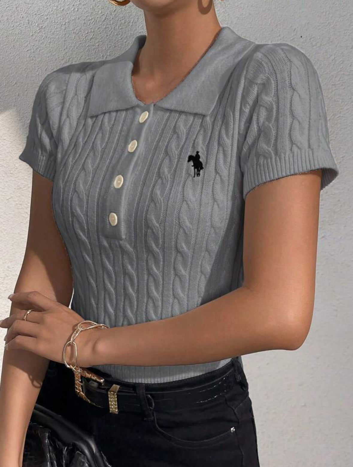 Top tricoté casual à col polo