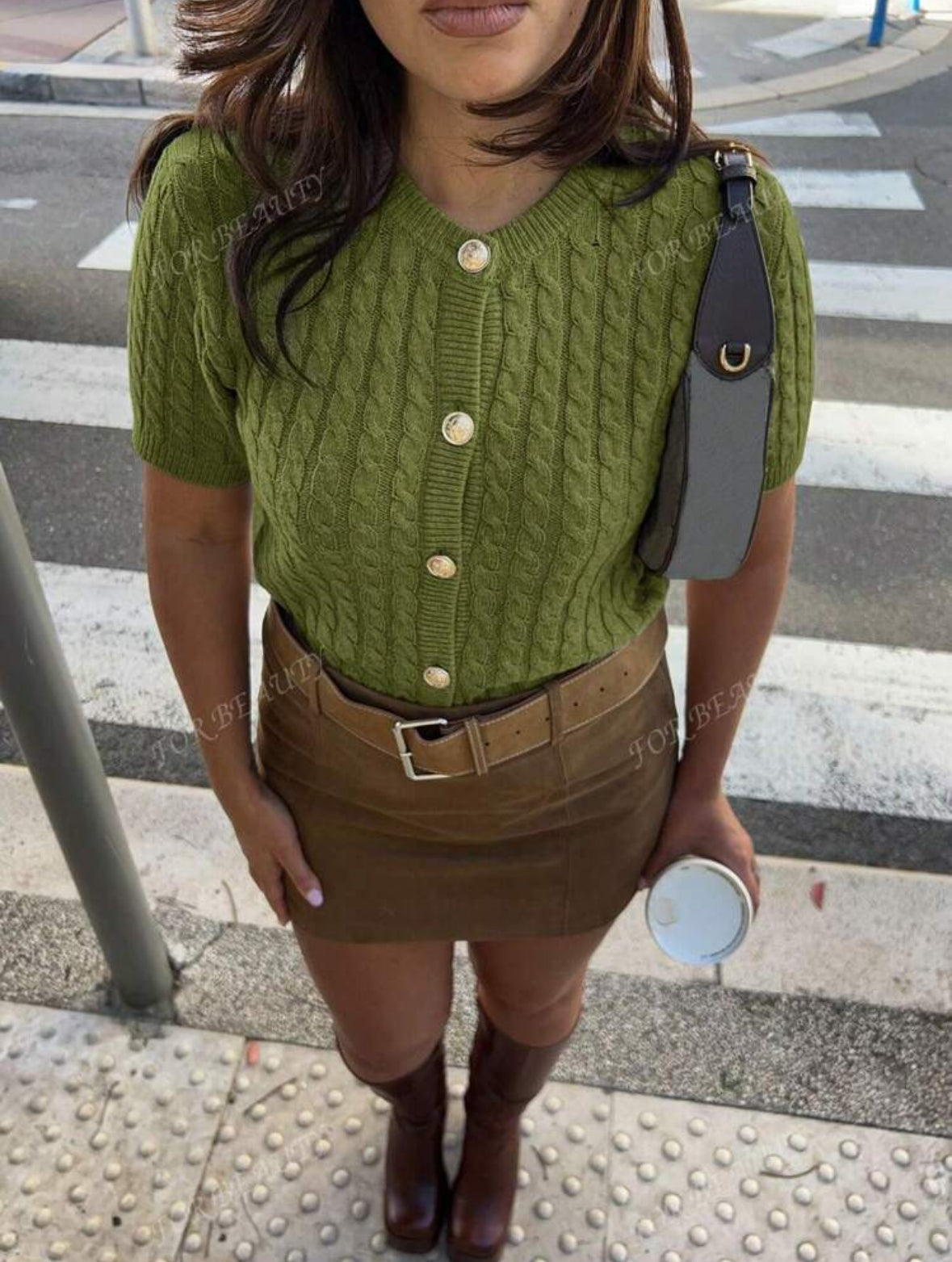Cardigan en tricot col rond boutonné